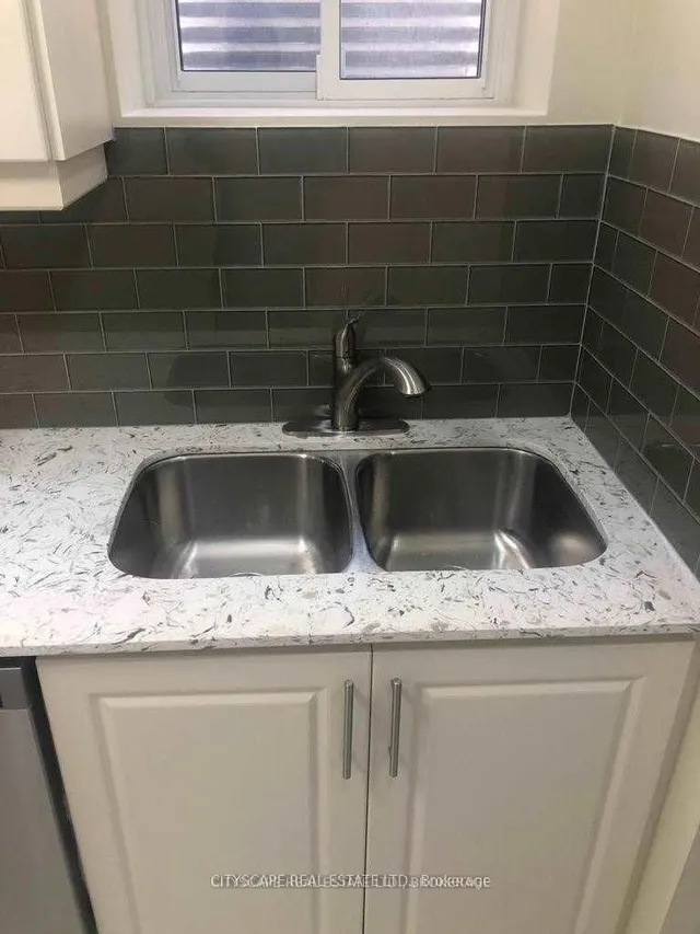 Additional image 28 of 1360 Whitney Terr