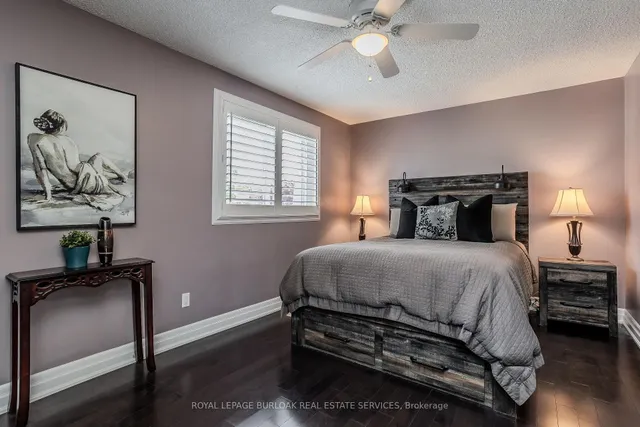 Additional image 23 of 447 Woodview Rd Unit 3