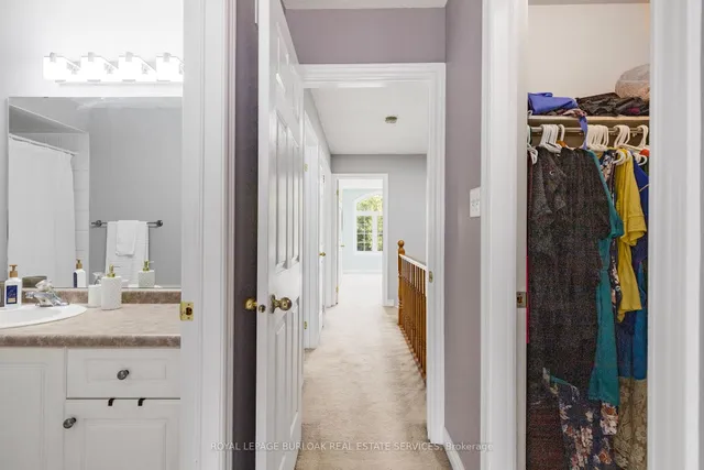 Additional image 20 of 130 Robert St Unit 32