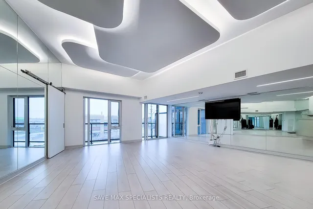 Additional image 44 of 3200 Dakota Common Unit B403