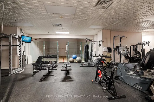 Additional image 36 of 250 Manitoba St Unit PH 802