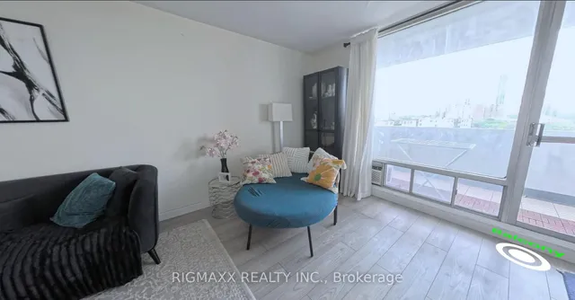 Additional image 7 of 1 Massey Sq Unit 907