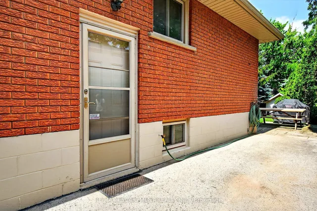 Additional image 33 of 593 Braemore Rd