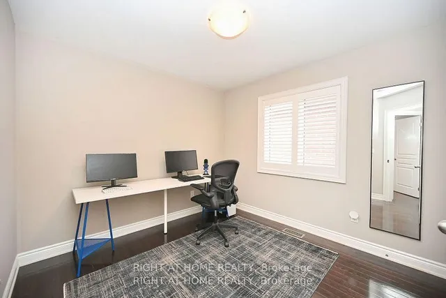 Additional image 14 of 371 Hincks Dr