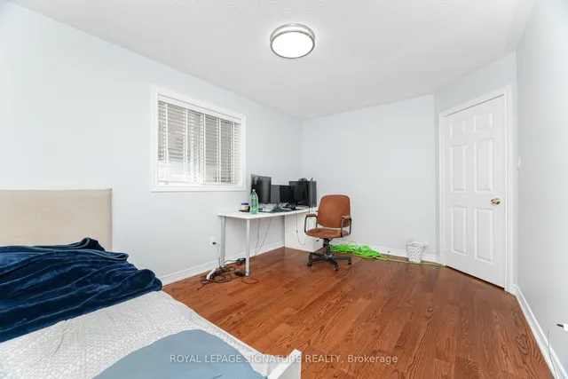 Additional image 36 of 443 Comiskey Cres