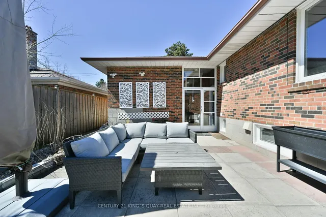 Additional image 33 of 1027 Willowdale Ave