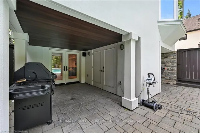 Additional image 38 of 112 Chedoke Ave