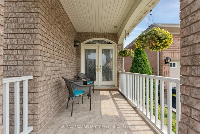 Additional image 4 of 1650 Allan Cres