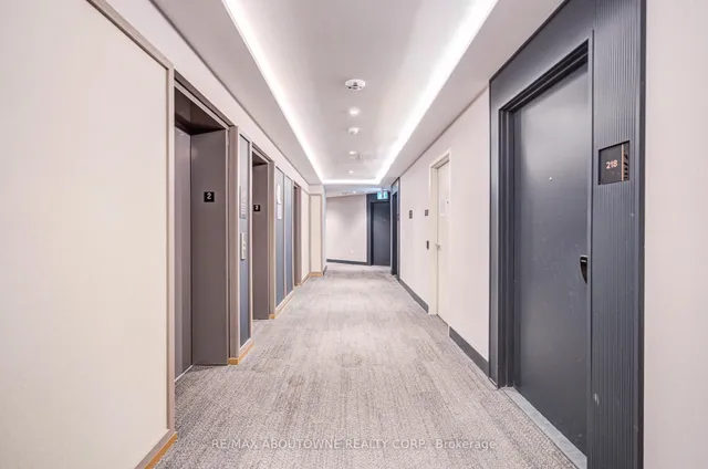 Additional image 30 of 395 Dundas St Unit 234