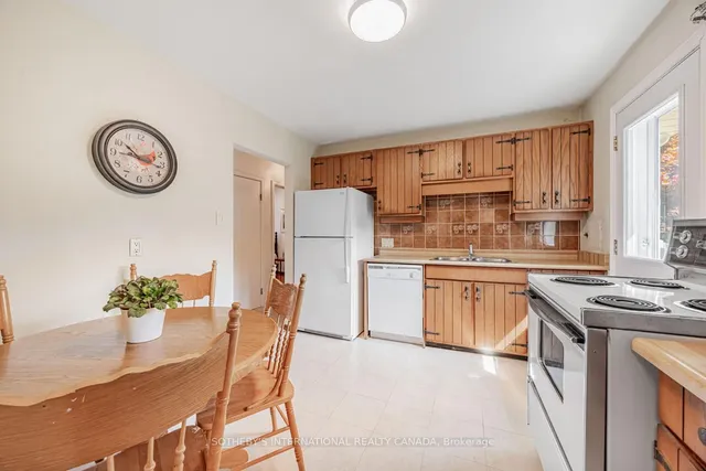 Additional image 16 of 56 Ternhill Cres