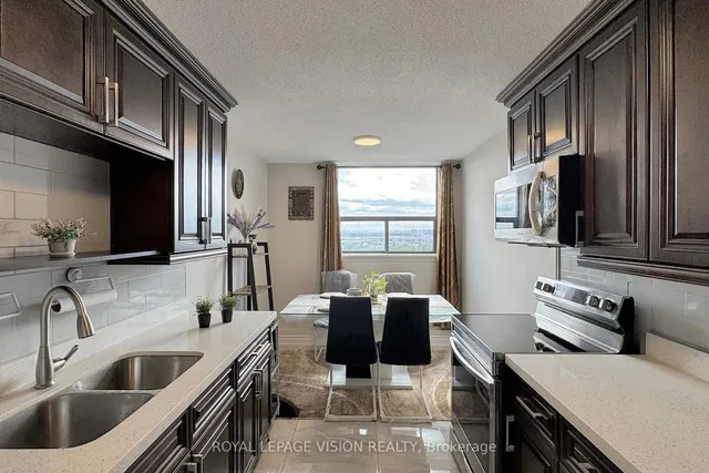Additional image 16 of 100 Wingarden Crt Unit 1803