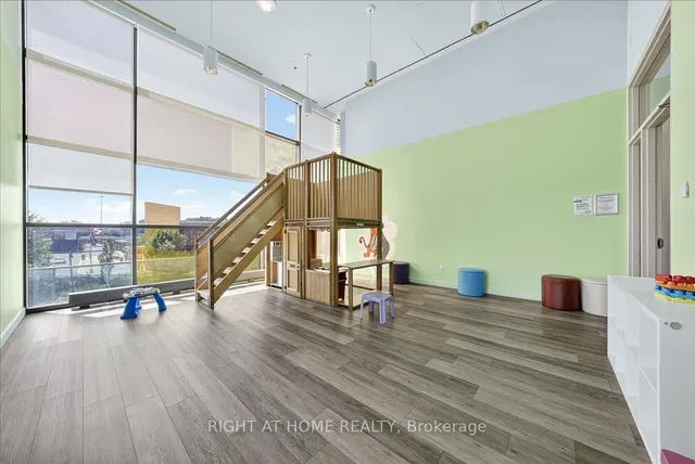 Additional image 23 of 29 Singer Crt Unit 315