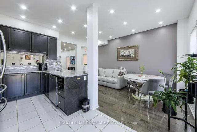 Additional image 15 of 24 Gulfbrook Circ