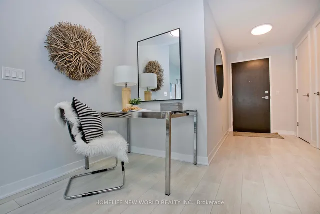 Additional image 7 of 2221 Yonge St Unit 1905