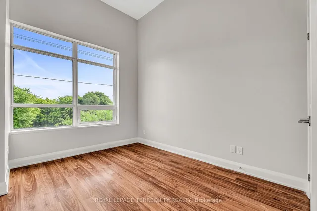 Additional image 25 of 25 Fontenay Crt Unit 212