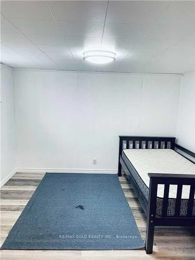 Additional image 11 of 3131 Churchill Ave