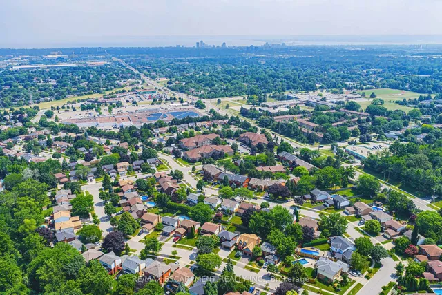 Additional image 36 of 3050 Pinemeadow Dr Unit 6