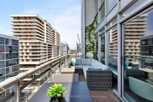 Additional image 11 of 38 Niagara St Unit PH08