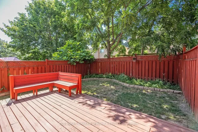 Additional image 38 of 9 Wakefield Lane