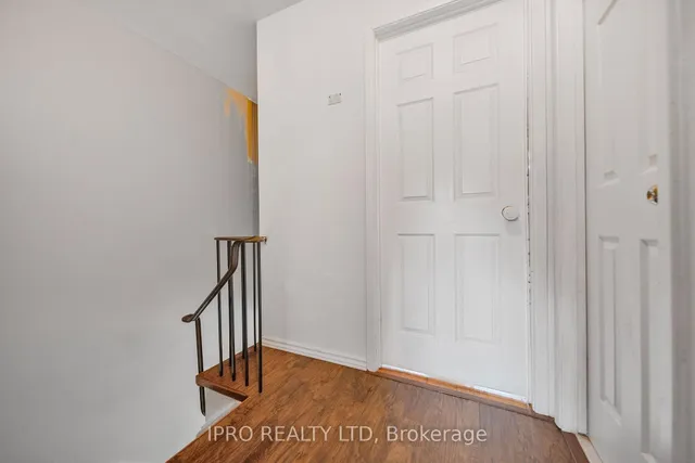 Additional image 23 of 900 Central Park Dr Unit 23