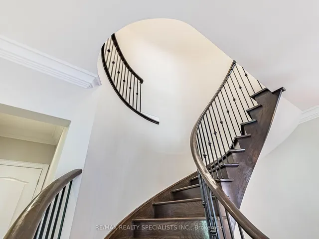 Additional image 22 of 28 Elbern Markell Dr