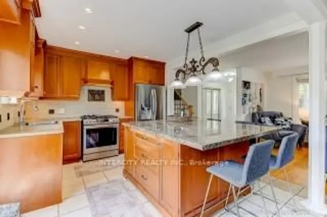 Additional image 6 of 44 Oxenden Cres