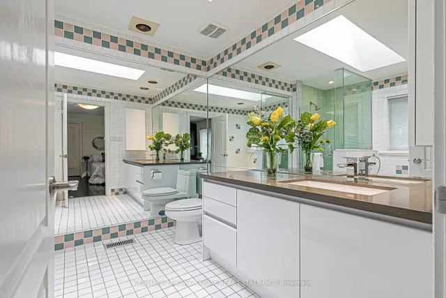 Additional image 20 of 338 Mckee Ave