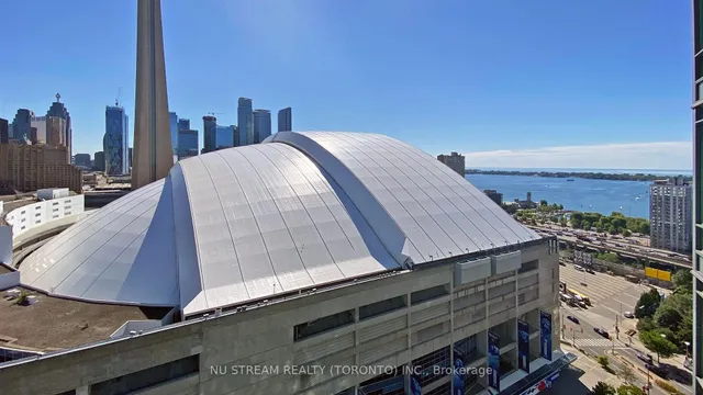 Additional image 31 of 81 Navy Wharf Crt Unit 2812