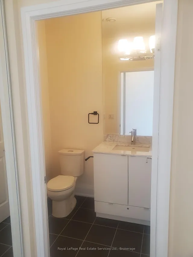 Additional image 23 of 59 Annie Craig Dr Unit 3702