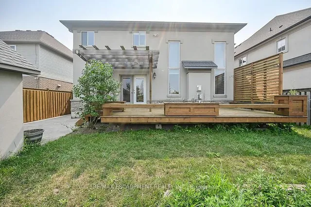 Additional image 37 of 242 Eringate Dr