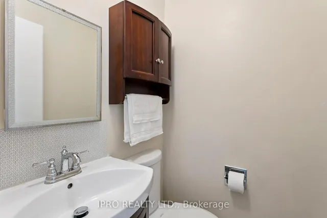 Additional image 23 of 47 Golf View Dr