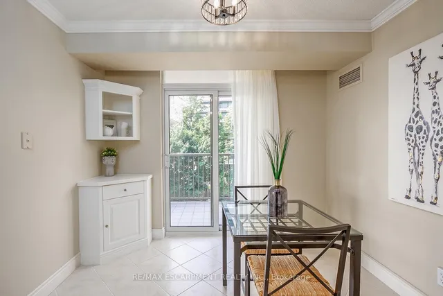 Additional image 7 of 442 Maple Ave Unit 408