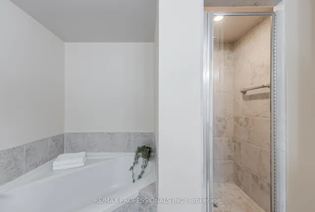 Additional image 32 of 700 Constellation Dr Unit 1703