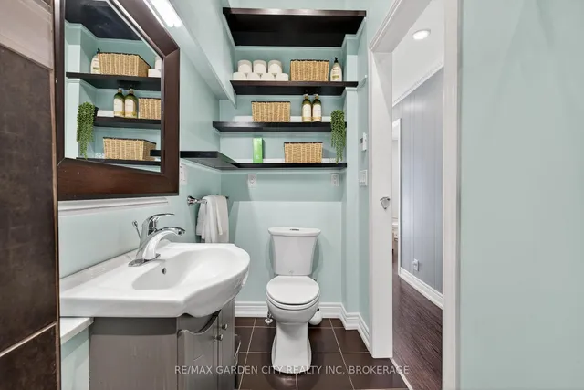 Additional image 21 of 133 Connaught Ave