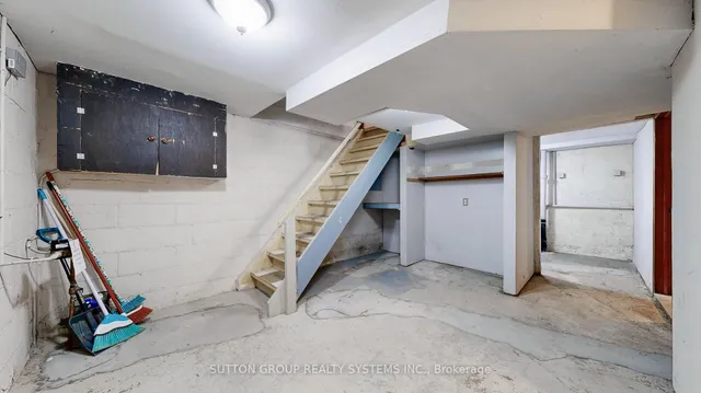 Additional image 26 of 29 Edmund Ave