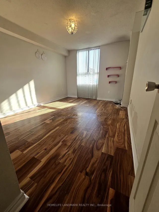 Additional image 4 of 350 Seneca Hill Dr Unit 1005