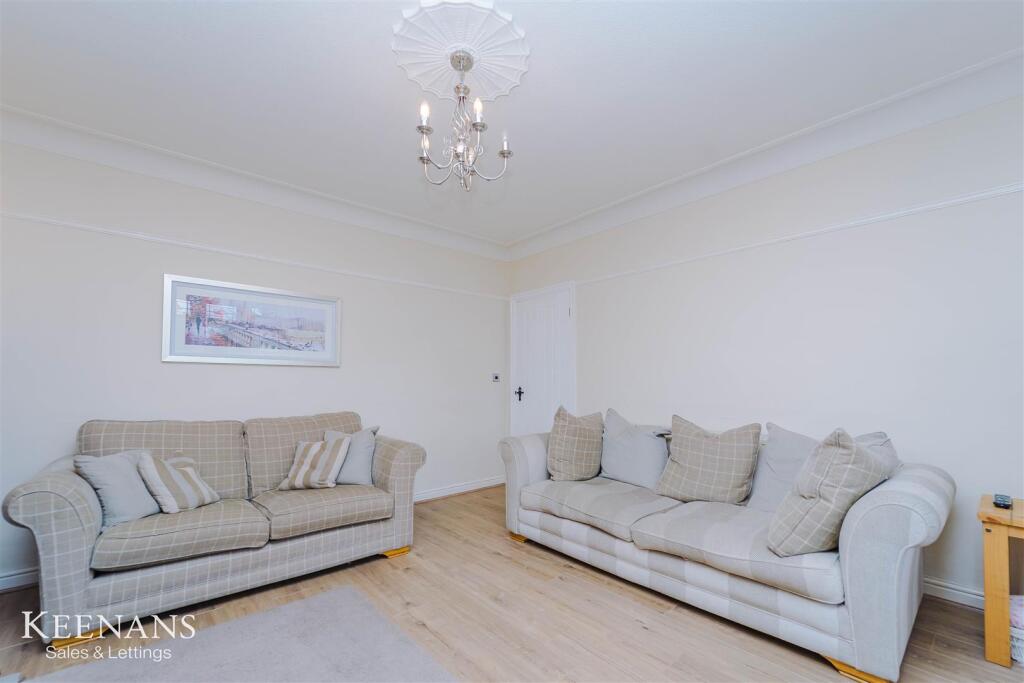 Additional image 34 of Herkomer Avenue, Burnley