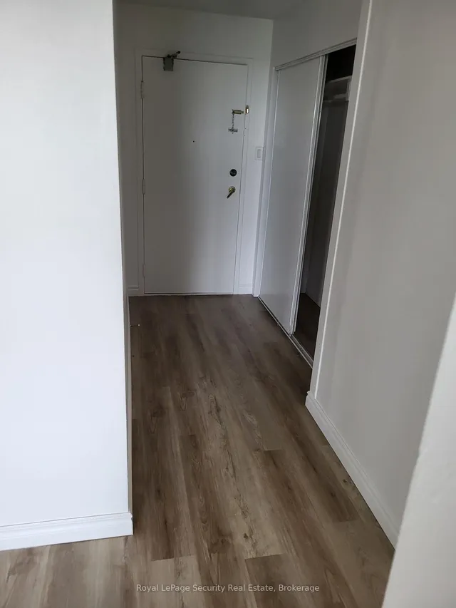 Additional image 12 of 2470 Eglinton Ave Unit 605