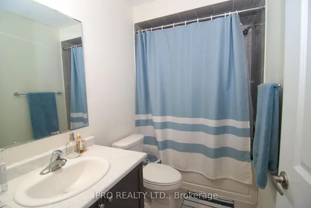 Additional image 14 of 220 Lagerfeld Dr Unit 15