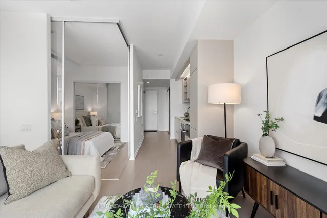 Additional image 8 of 101 Peter St Unit 2810