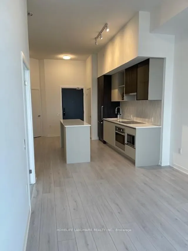 Additional image 2 of 395 Dundas St Unit 216