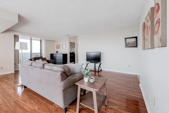 Additional image 4 of 700 Constellation Dr Unit 1703