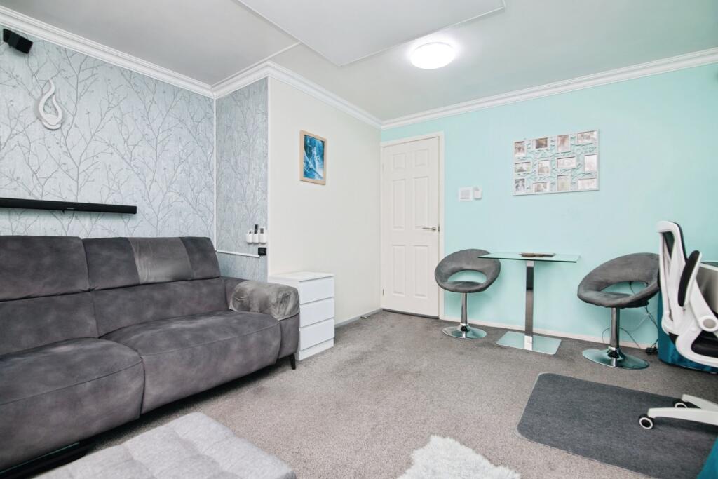 Additional image 8 of Hawkesbury Close, REDDITCH, Worcestershire, B98