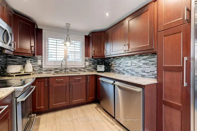 Additional image 14 of 27 Pinewoods Dr