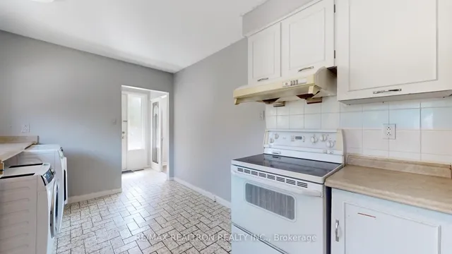 Additional image 16 of 16 Flavian Cres