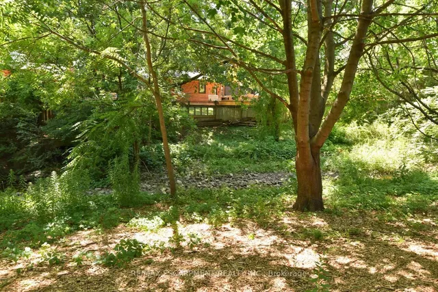 Additional image 41 of 552 Hull Crt