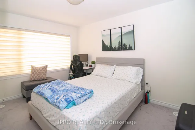 Additional image 13 of 220 Lagerfeld Dr Unit 15