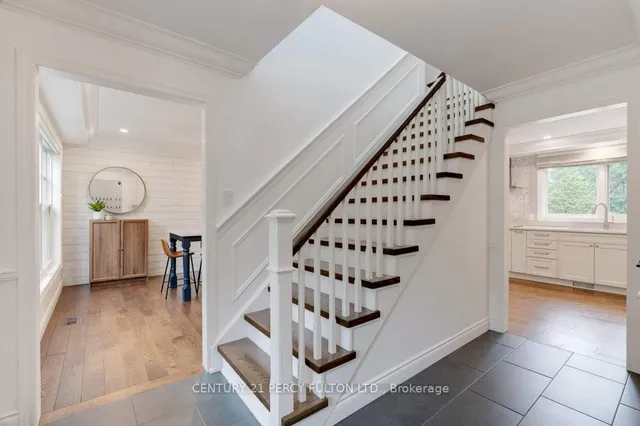 Additional image 15 of 4499 Hawthorne Dr