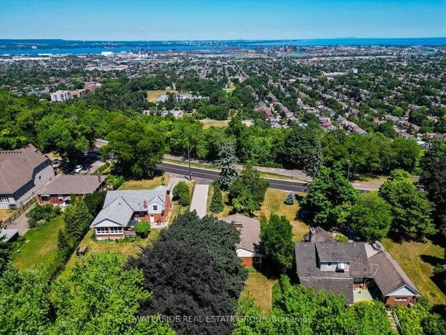 Additional image 5 of 20 Mountain Brow Blvd