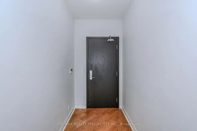 Additional image 3 of 70 Absolute Ave Unit 1206